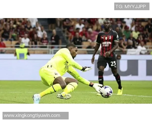 十年前只需百万的迈尼昂巴黎青训出身如今成米兰门神